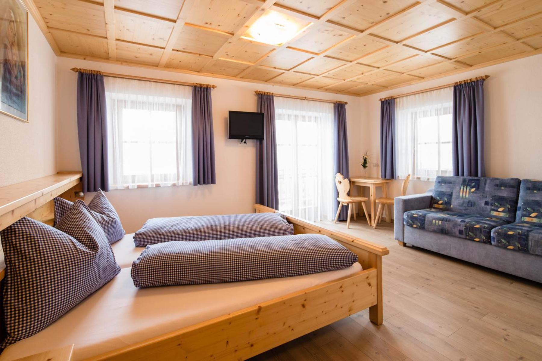 Villa Speckstube Eggerhof Braies  Habitación foto